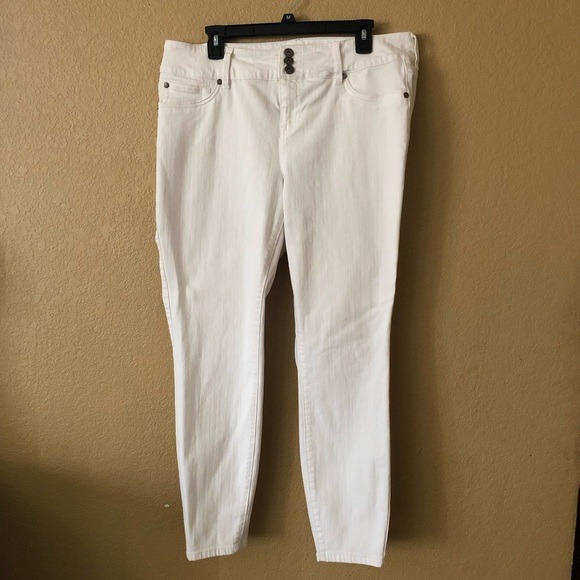 torrid white pants